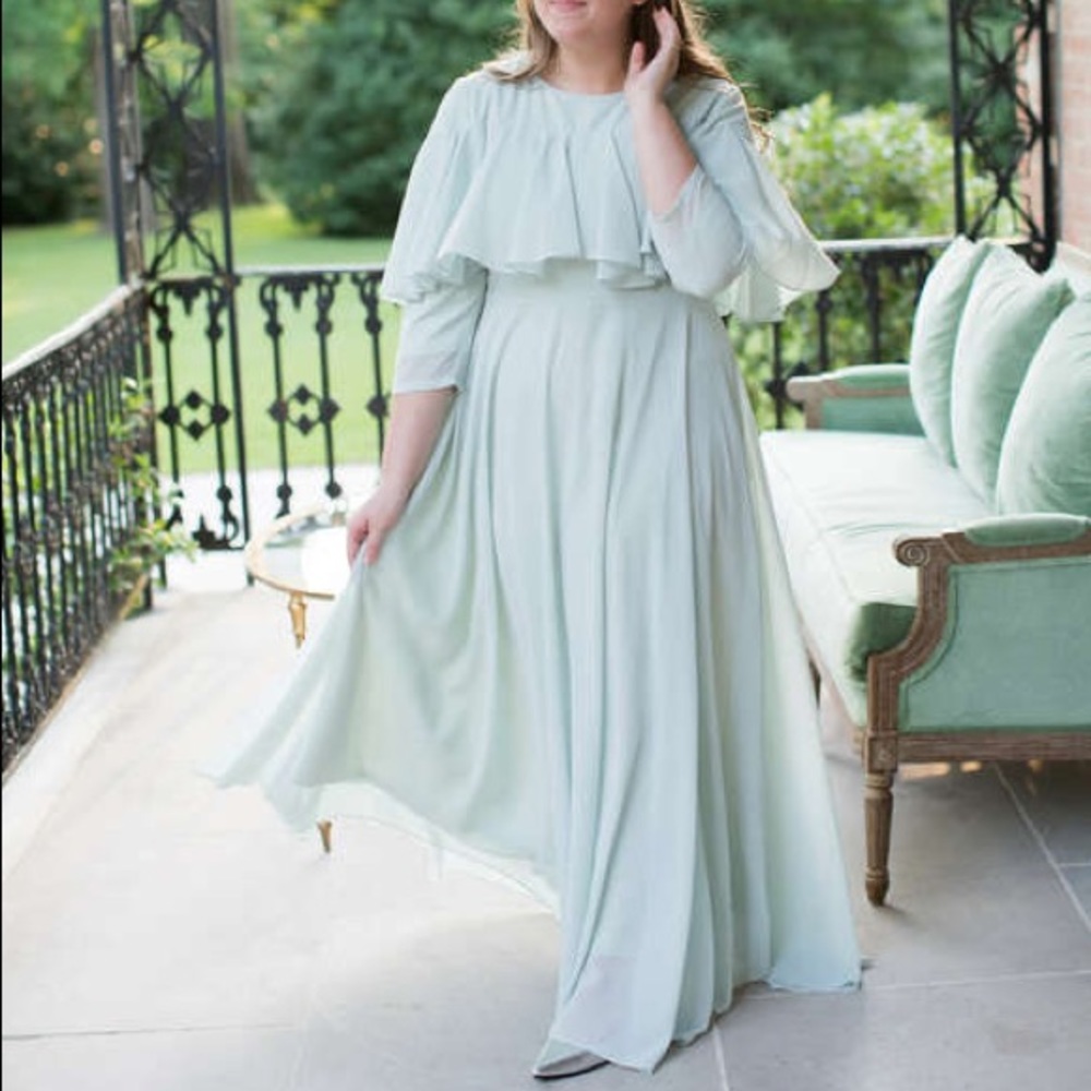 Dainty Jewells - Plus Size 4X Evenings at Annesdale Dress